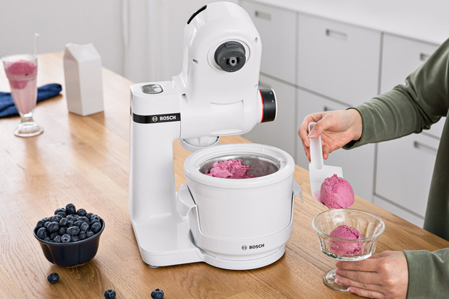 Zmrzlinovač MUZS2EB příslušenství pro kuchyňské roboty MUM Series 2, cena 2 390 Kč